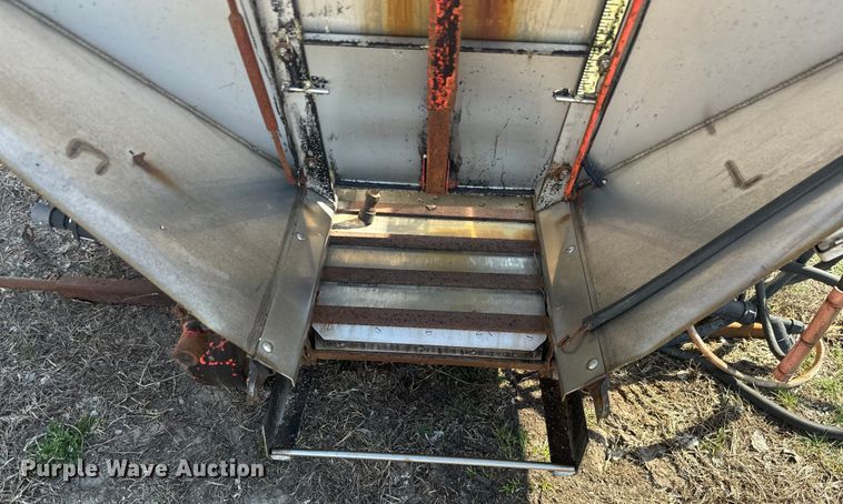 image for item NF9507 Warren AC-2420A-13 salt spreader