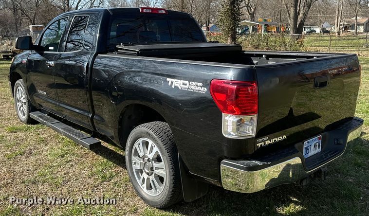 image for item NF9508 2013 Toyota Tundra  Double Cab pickup truck