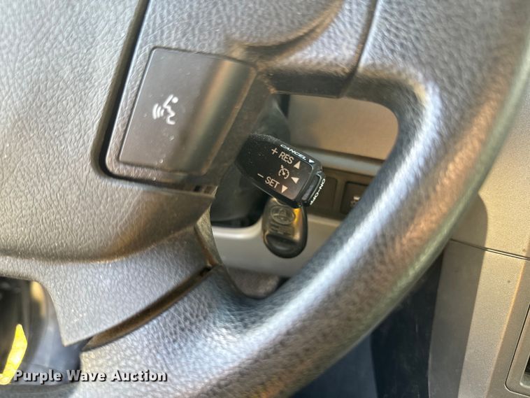 image for item NF9508 2013 Toyota Tundra  Double Cab pickup truck