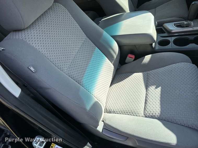 image for item NF9508 2013 Toyota Tundra  Double Cab pickup truck