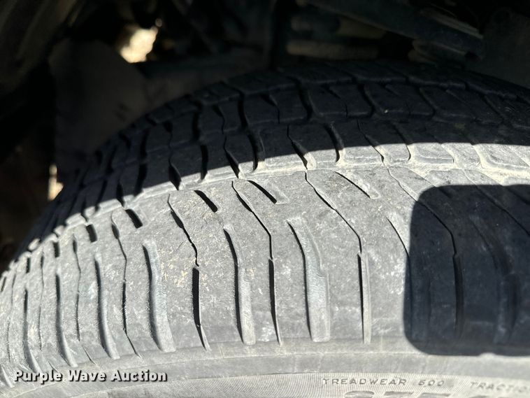 image for item NF9508 2013 Toyota Tundra  Double Cab pickup truck