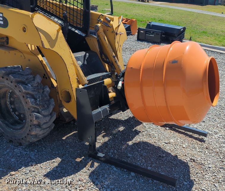 image for item NG9368 2023 Land Honor CMR-11-65V skid steer concrete mixer