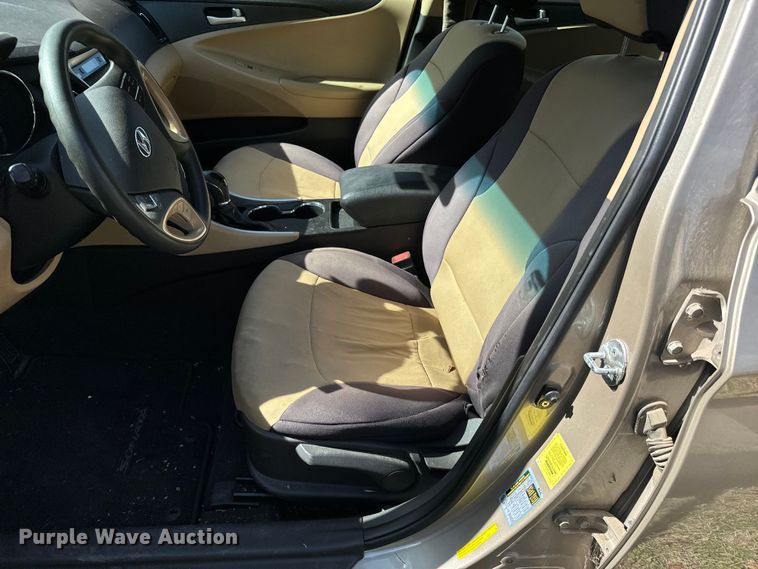 image for item NH9008 2011 Hyundai Sonata 