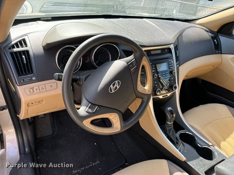 image for item NH9008 2011 Hyundai Sonata 