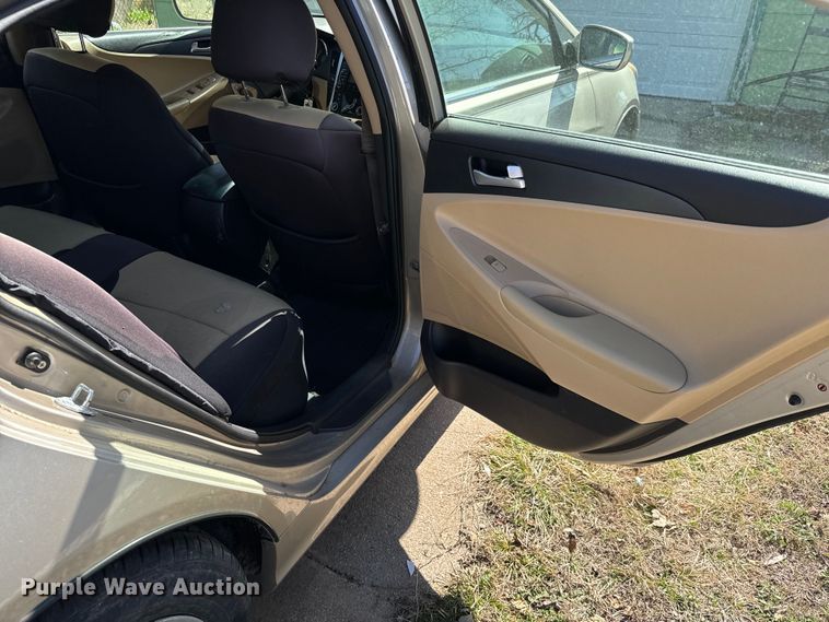 image for item NH9008 2011 Hyundai Sonata 