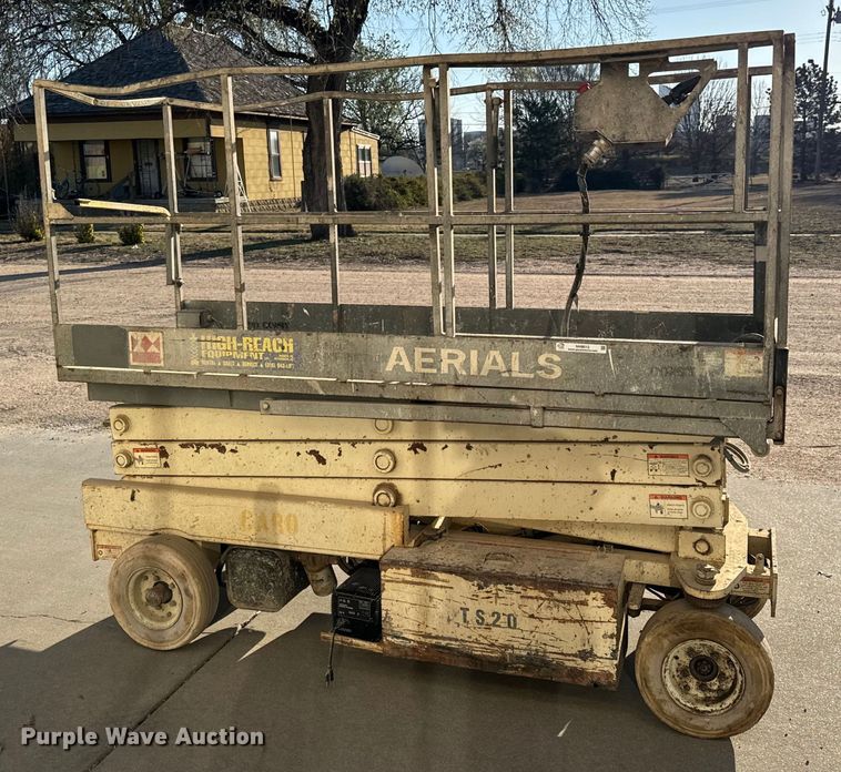 image for item NH9012 Terex TS20 scissor lift