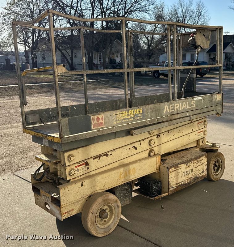 image for item NH9012 Terex TS20 scissor lift