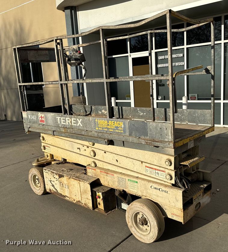 image for item NH9012 Terex TS20 scissor lift