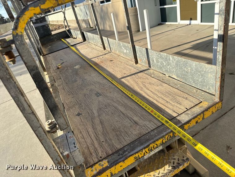 image for item NH9012 Terex TS20 scissor lift