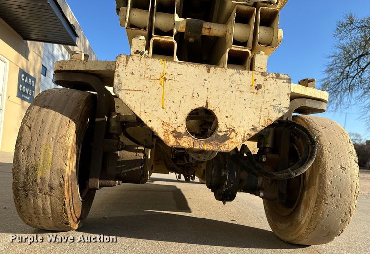 image for item NH9012 Terex TS20 scissor lift