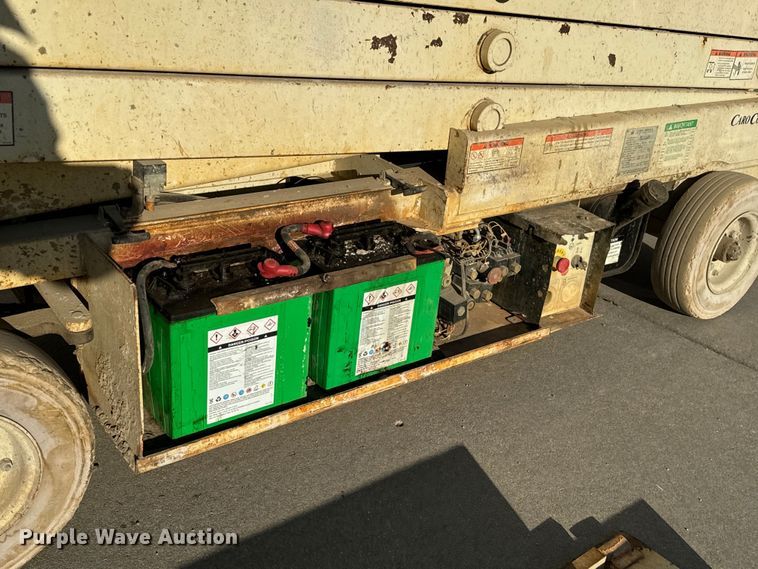 image for item NH9012 Terex TS20 scissor lift