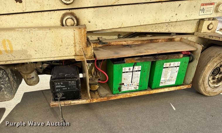 image for item NH9012 Terex TS20 scissor lift