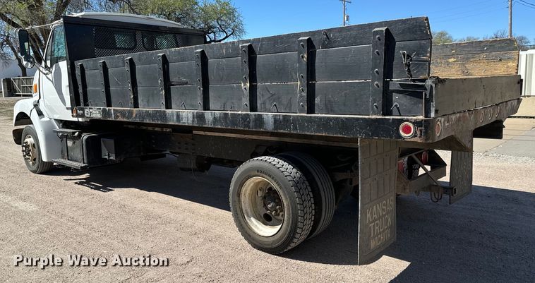 image for item NH9019 2000 Sterling  L7500 dump flatbed truck