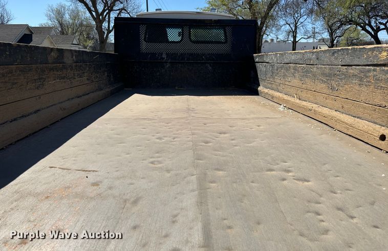 image for item NH9019 2000 Sterling  L7500 dump flatbed truck