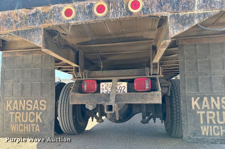 image for item NH9019 2000 Sterling  L7500 dump flatbed truck