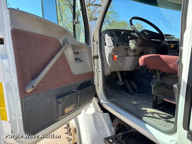 image for item NH9019 2000 Sterling  L7500 dump flatbed truck