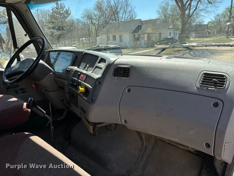 image for item NH9019 2000 Sterling  L7500 dump flatbed truck