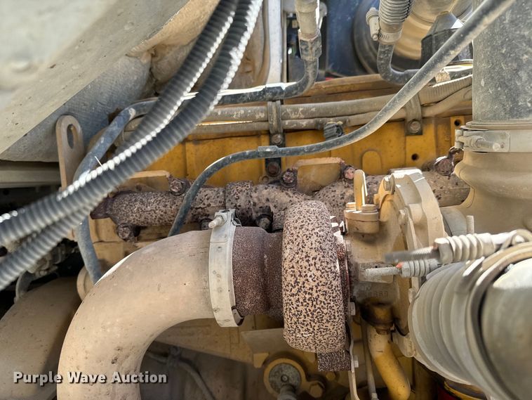 image for item NH9019 2000 Sterling  L7500 dump flatbed truck