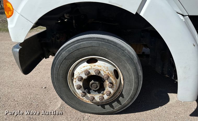 image for item NH9019 2000 Sterling  L7500 dump flatbed truck