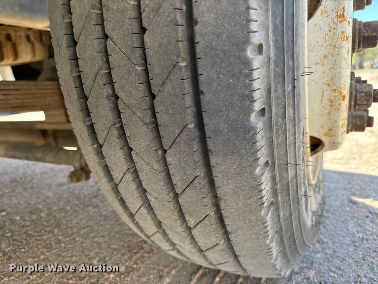 image for item NH9019 2000 Sterling  L7500 dump flatbed truck