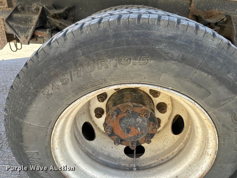 image for item NH9019 2000 Sterling  L7500 dump flatbed truck