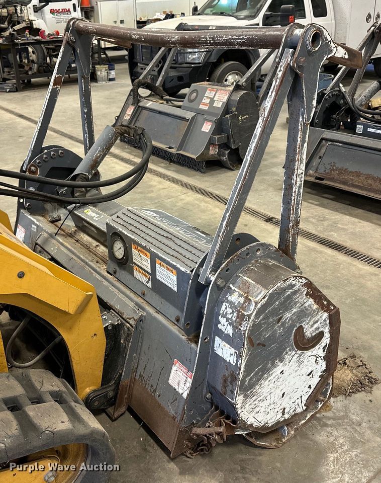 image for item NJ9406 Loftness 71CCHS933J3 skid steer mulcher