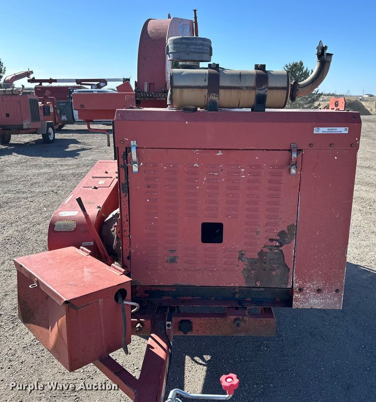 image for item NJ9410 2008 Morbark Twister wood chipper