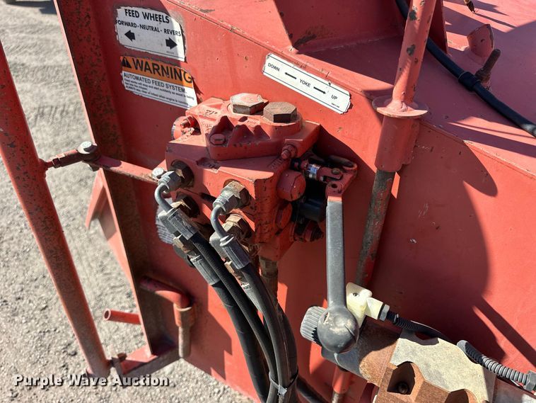 image for item NJ9410 2008 Morbark Twister wood chipper