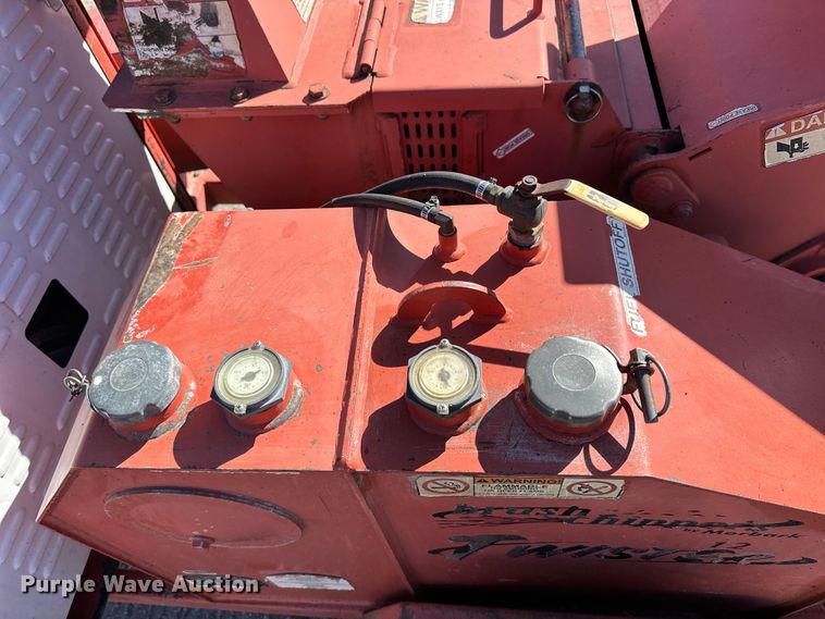 image for item NJ9410 2008 Morbark Twister wood chipper