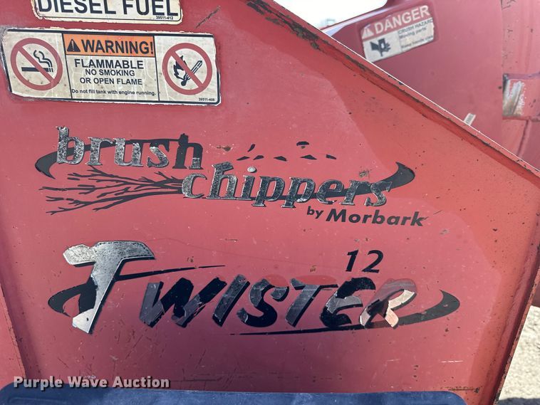 image for item NJ9410 2008 Morbark Twister wood chipper