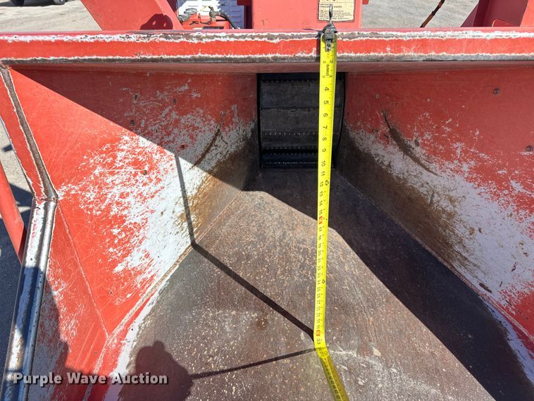 image for item NJ9410 2008 Morbark Twister wood chipper