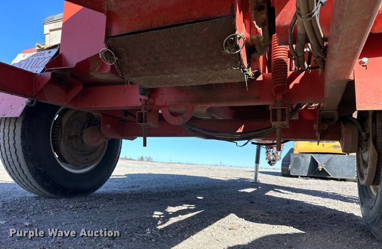 image for item NJ9410 2008 Morbark Twister wood chipper