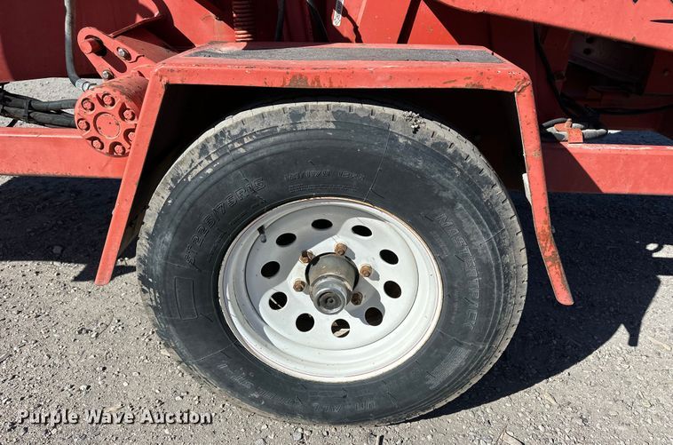 image for item NJ9410 2008 Morbark Twister wood chipper