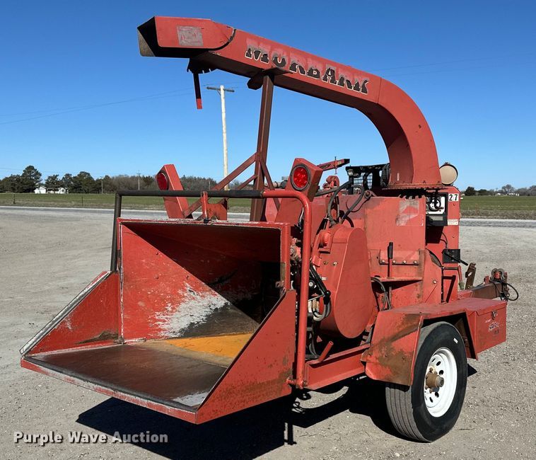 image for item NJ9411 2009 Morbark Beever M12D wood chipper