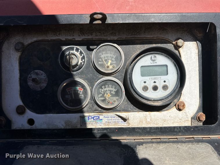 image for item NJ9411 2009 Morbark Beever M12D wood chipper