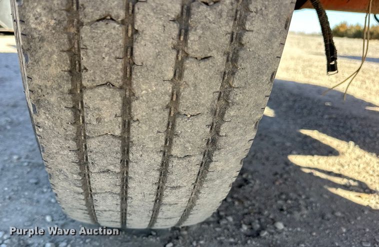 image for item NJ9411 2009 Morbark Beever M12D wood chipper