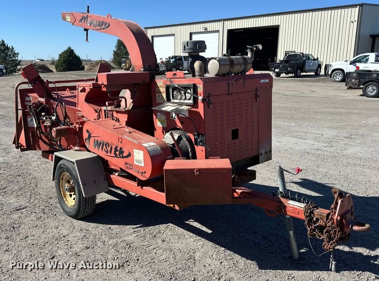 image for item NJ9412 2008 Morbark Twister wood chipper