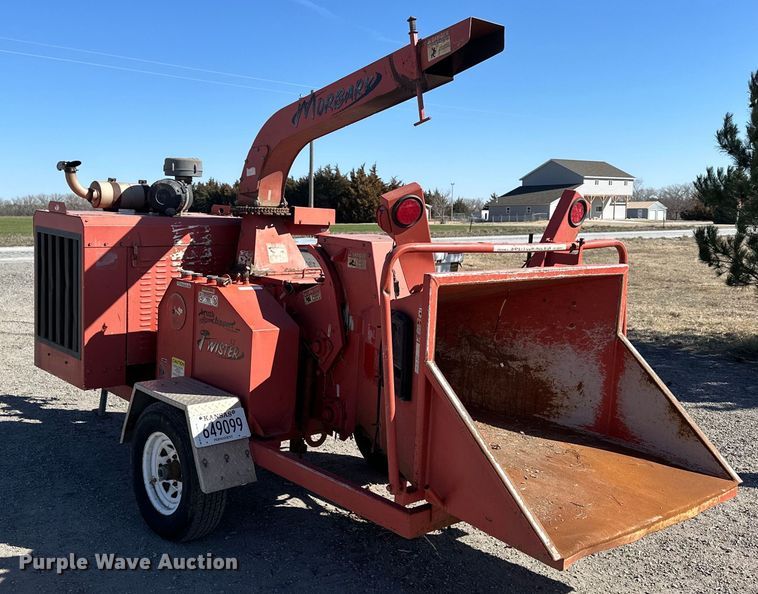 image for item NJ9412 2008 Morbark Twister wood chipper