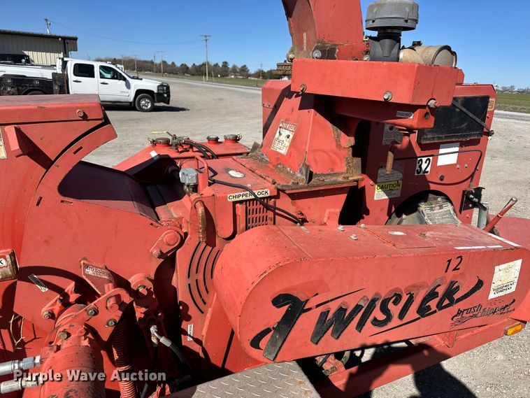 image for item NJ9412 2008 Morbark Twister wood chipper