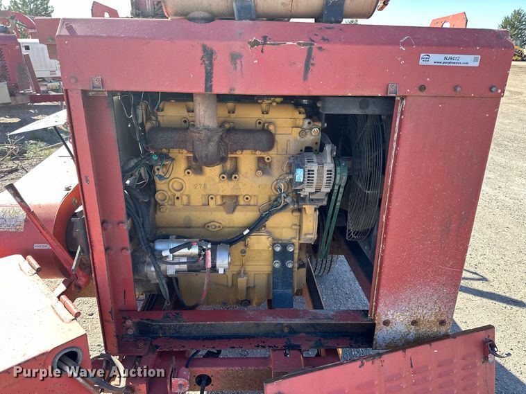 image for item NJ9412 2008 Morbark Twister wood chipper