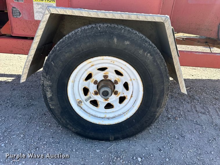 image for item NJ9412 2008 Morbark Twister wood chipper