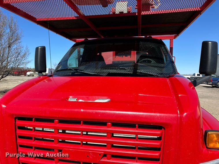 image for item NJ9413 2003 Chevrolet C7500 forestry bucket truck