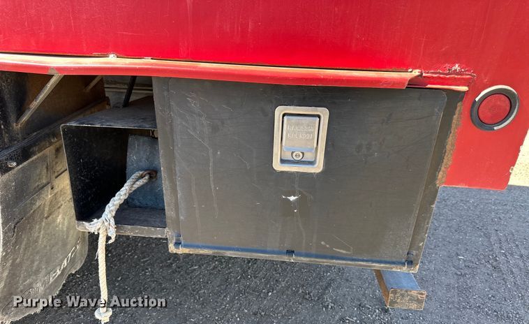 image for item NJ9413 2003 Chevrolet C7500 forestry bucket truck