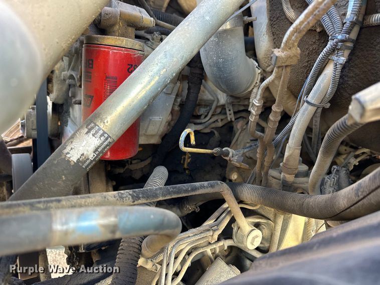 image for item NJ9413 2003 Chevrolet C7500 forestry bucket truck