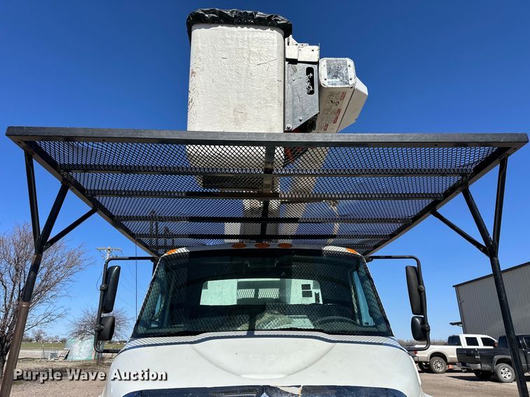 image for item NJ9414 2008 International  4300 forestry bucket truck