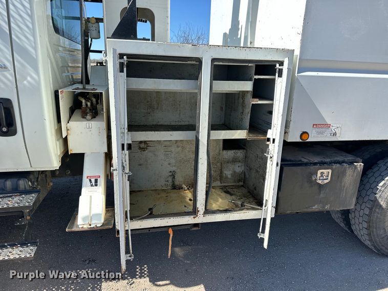 image for item NJ9414 2008 International  4300 forestry bucket truck