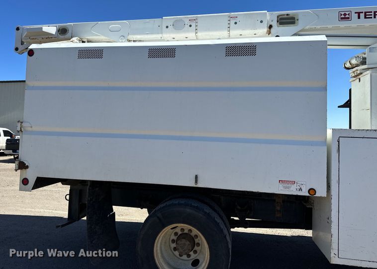 image for item NJ9414 2008 International  4300 forestry bucket truck