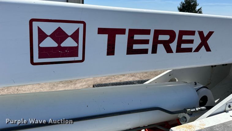 image for item NJ9414 2008 International  4300 forestry bucket truck