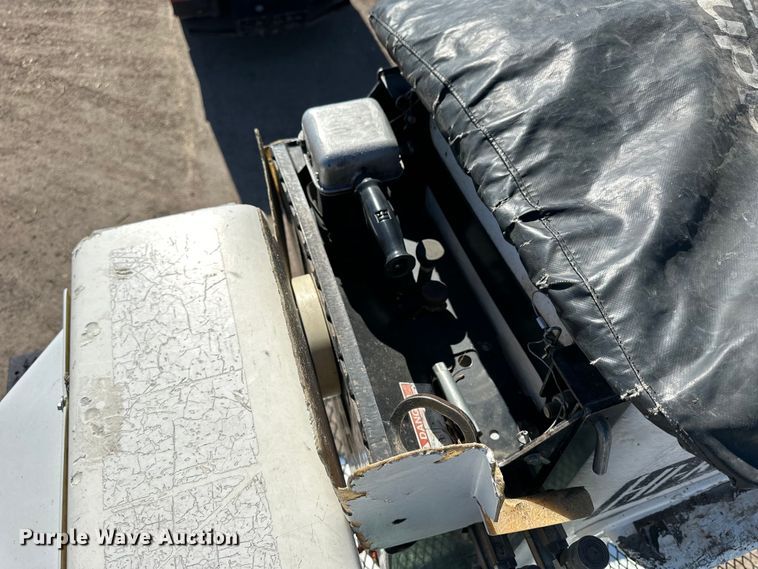 image for item NJ9414 2008 International  4300 forestry bucket truck