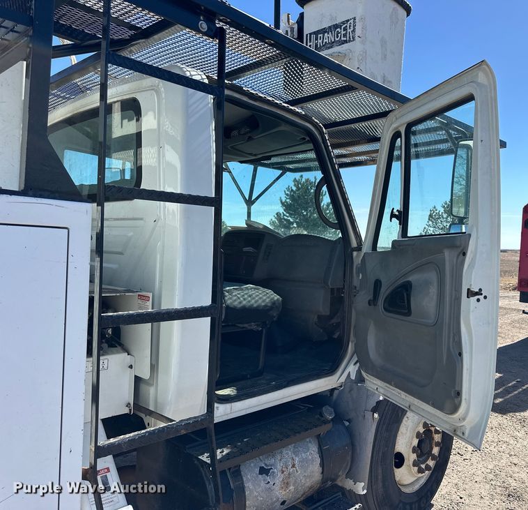 image for item NJ9414 2008 International  4300 forestry bucket truck